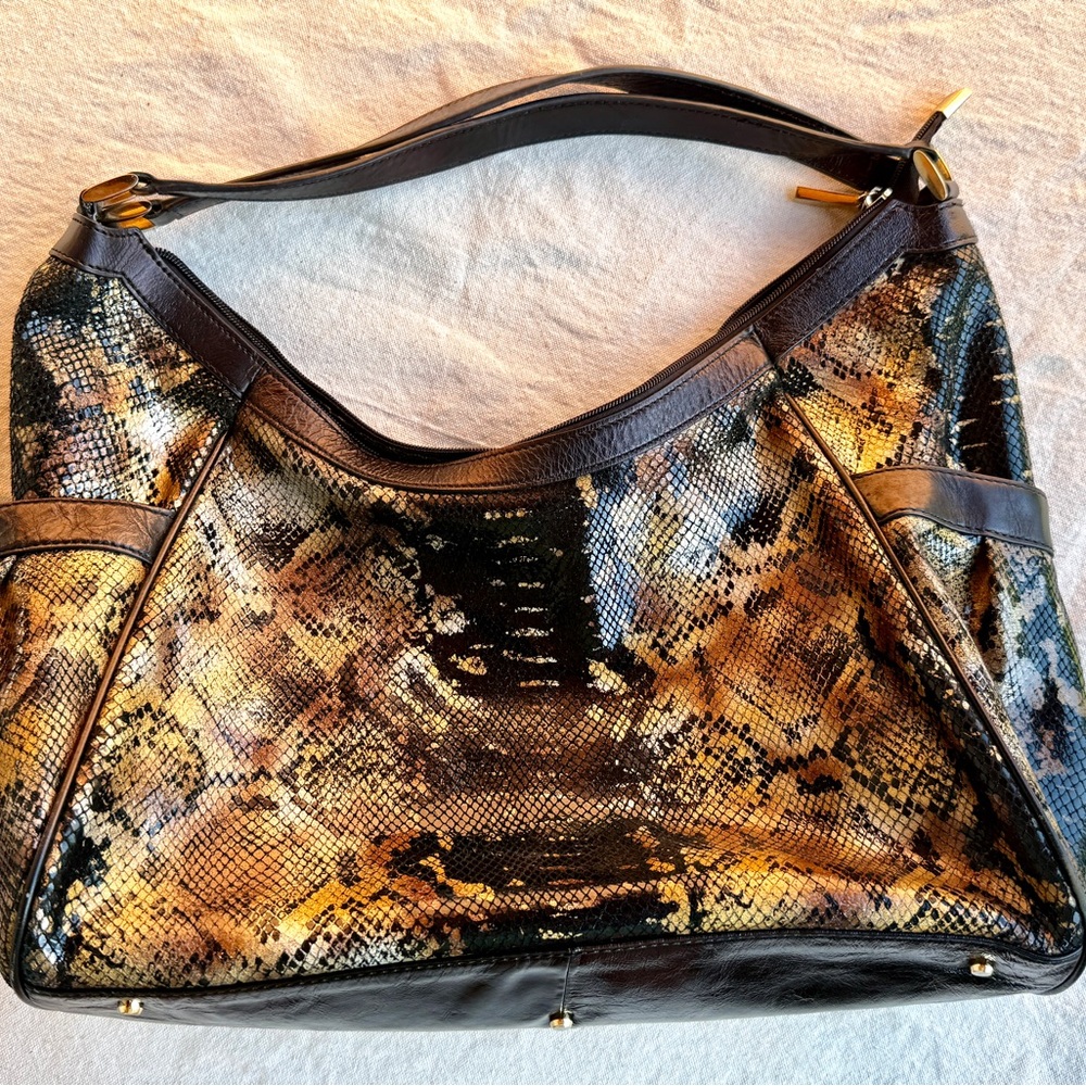 The Find | Chic Snakeskin Hobo Bag in Black and Brown | like new condition - Picture 2 of 9